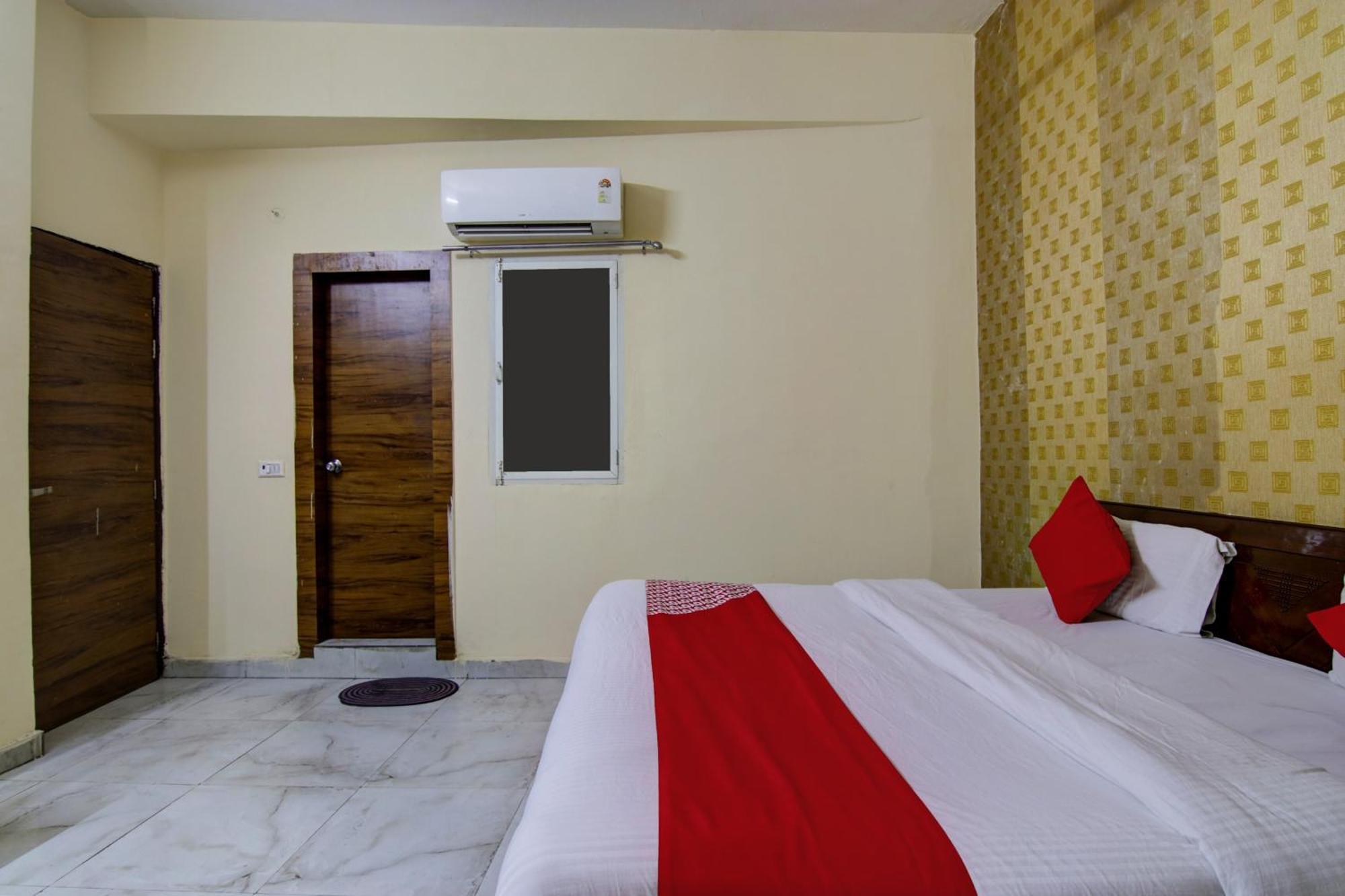 Hotel Yash House New Delhi Exterior photo